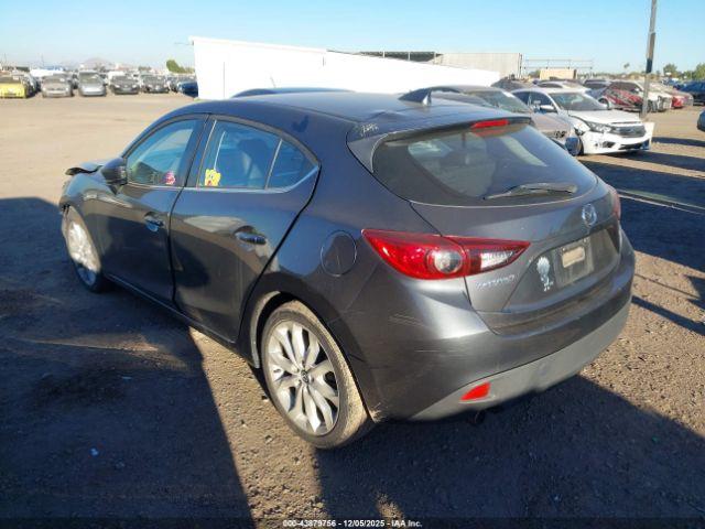 Mazda Mazda3 S Touring Image 10