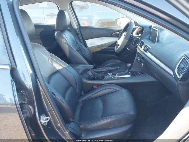 Mazda Mazda3 S Touring Image 9