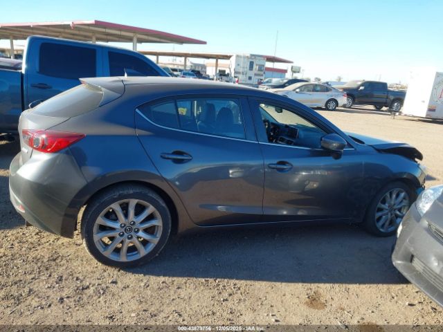 Mazda Mazda3 S Touring Image 16