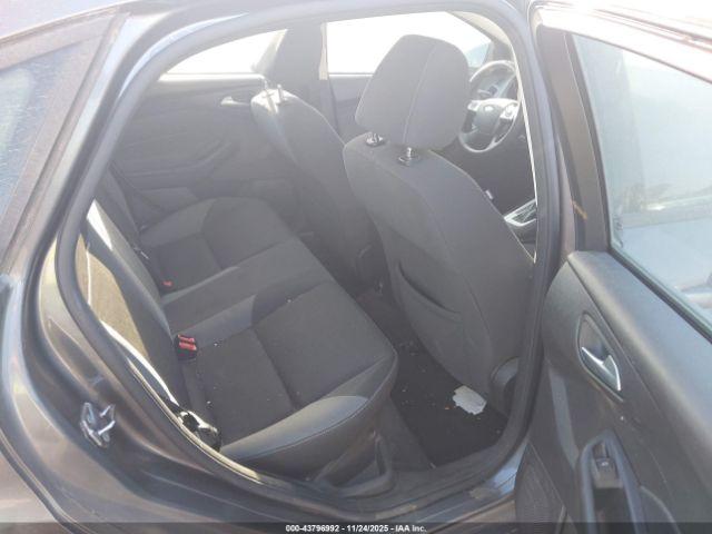 Ford Focus Se Image 6