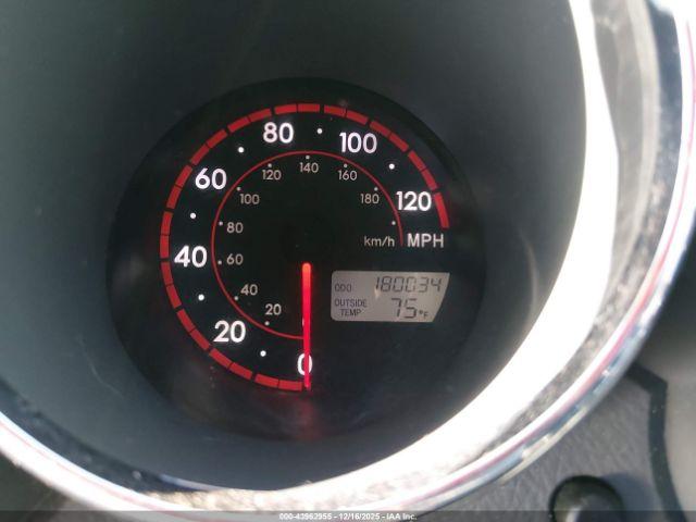 Toyota Matrix Xr Image 10