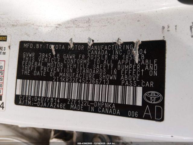 Toyota Matrix Xr Image 8