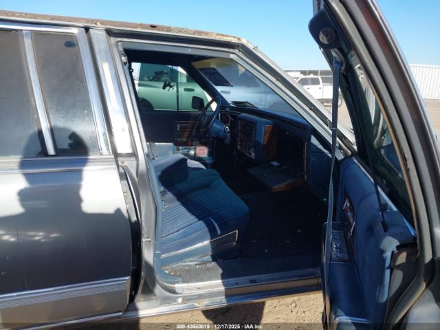 Cadillac Brougham Image 2