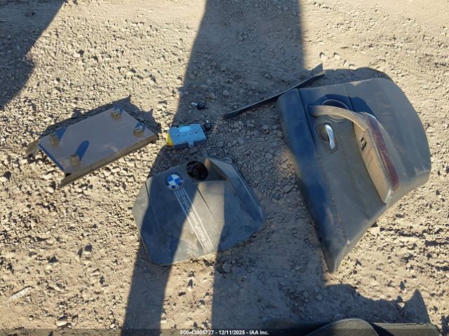 BMW 3 Series Image 10