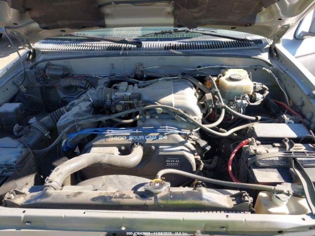 Toyota 4Runner Sr5 V6 Image 10