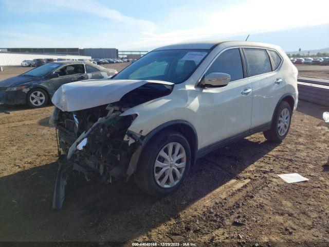 Nissan Rogue S Image 5