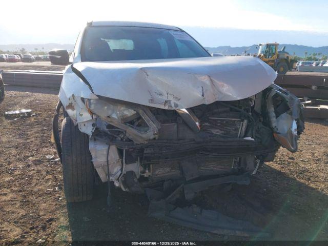 Nissan Rogue S Image 8