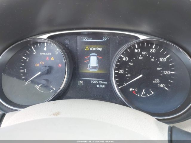 Nissan Rogue S Image 10