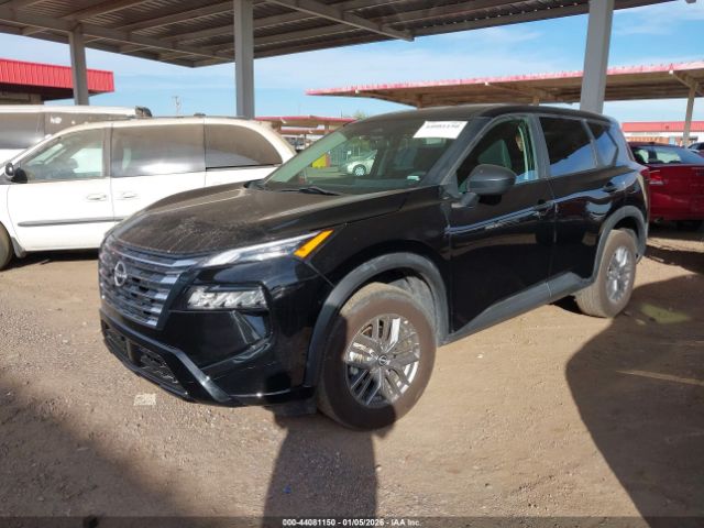 Nissan Rogue S Intelligent Awd Image 4