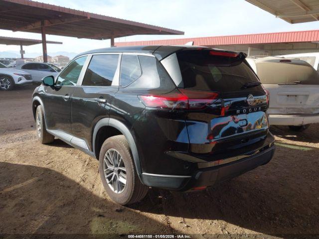 Nissan Rogue S Intelligent Awd Image 2