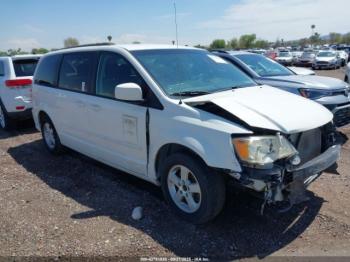  Salvage Dodge Grand Caravan