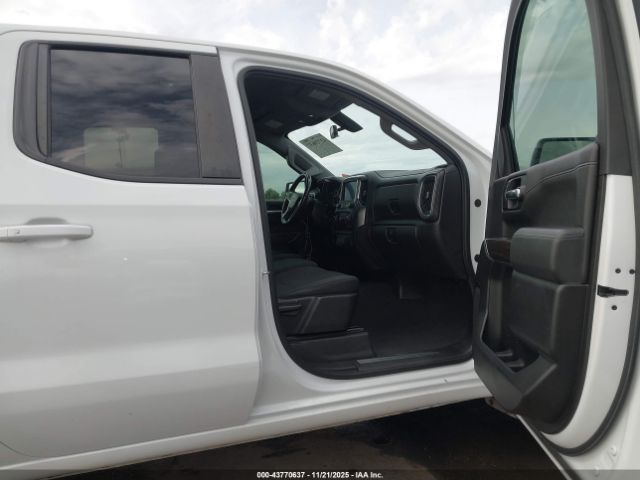 Chevrolet Silverado 1500 Lt Image 9