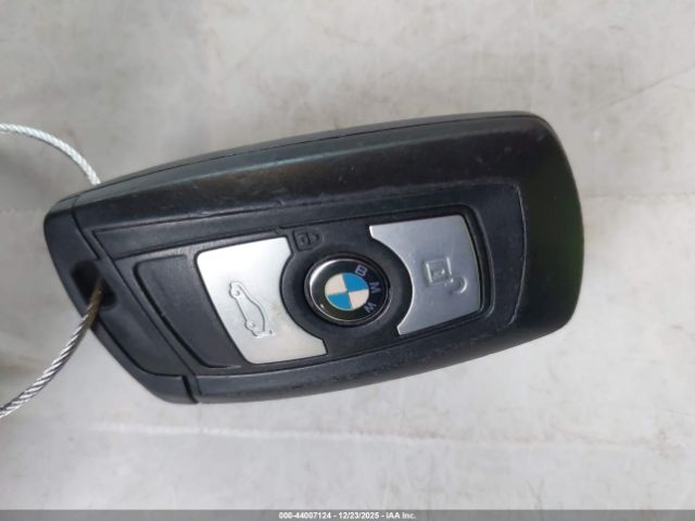 BMW 3 Series Image 11
