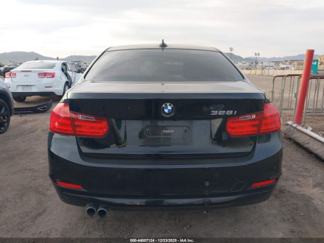 BMW 3 Series Image 15
