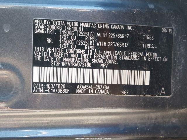 Toyota RAV4 Le Image 13