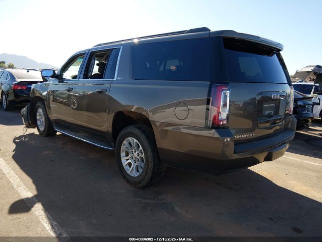 GMC Yukon Sle Image 2
