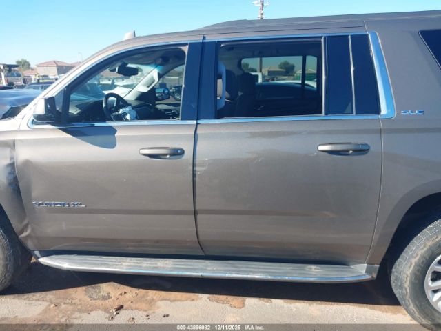 GMC Yukon Sle Image 16