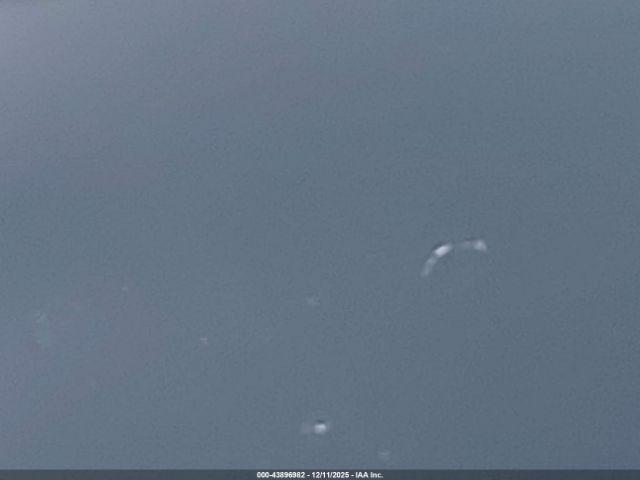 GMC Yukon Sle Image 14