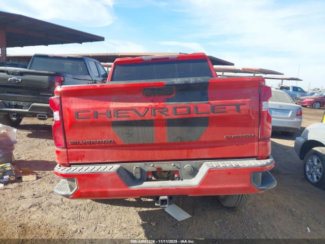 Chevrolet Silverado 1500 4wd  Short Bed Custom Image 8