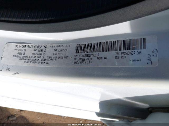 Chrysler 200 Lx Image 11