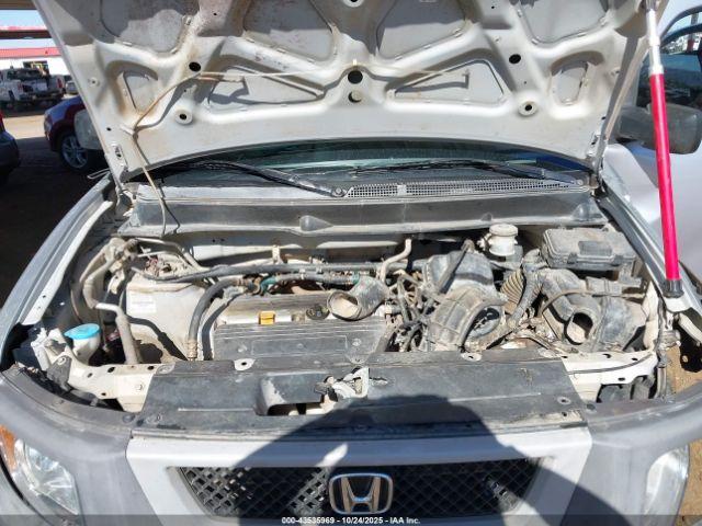 Honda Element Dx Image 11