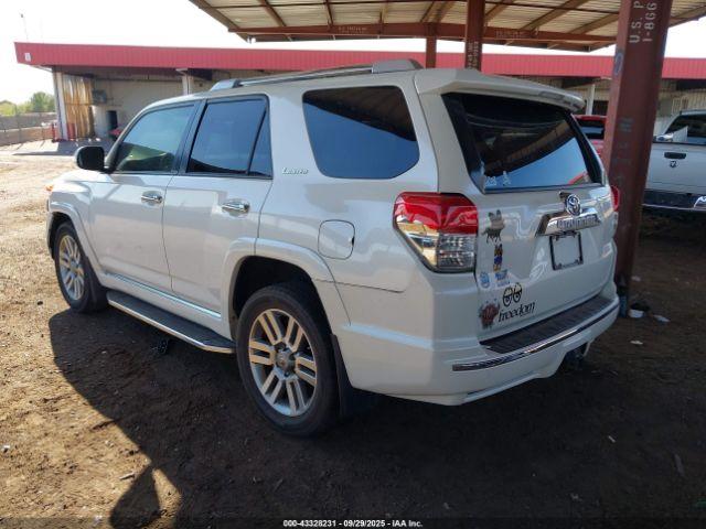 Toyota 4Runner Limited Image 8