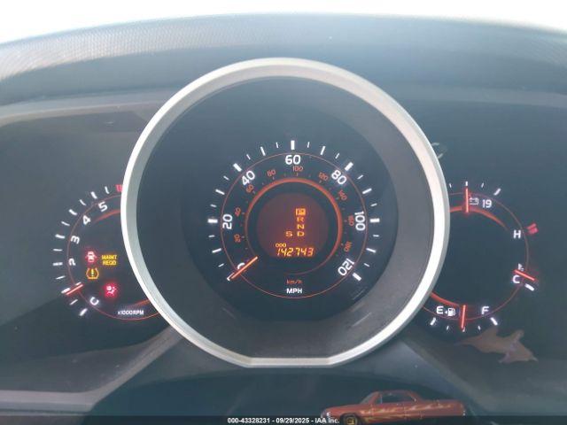 Toyota 4Runner Limited Image 13