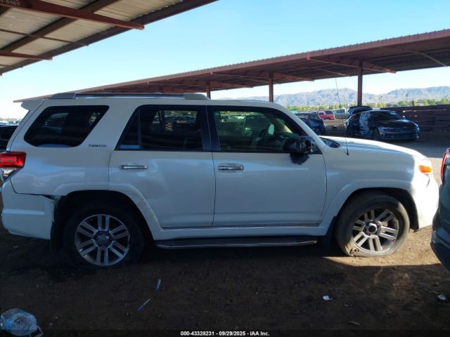 Toyota 4Runner Limited Image 6