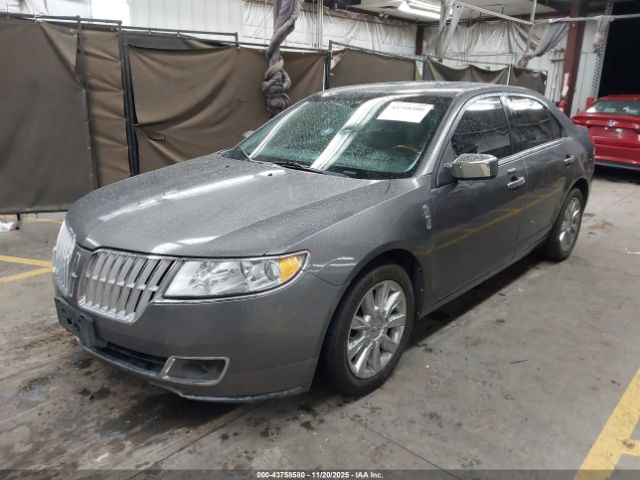 Lincoln MKZ Image 2