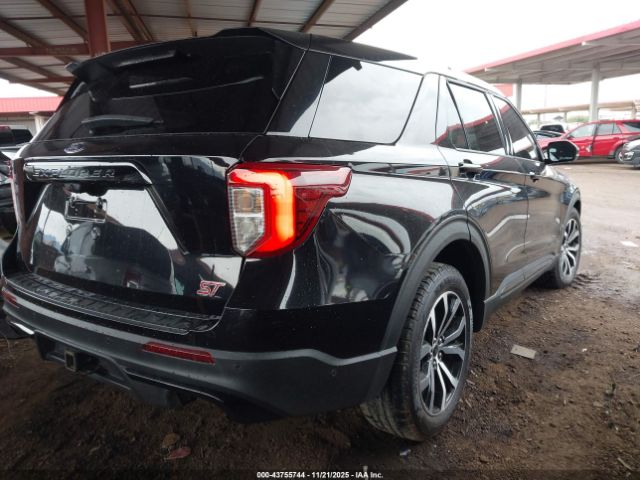 Ford Explorer St Image 12