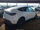 Tesla Model Y Long Range Dual Motor All-wheel Drive Image 8