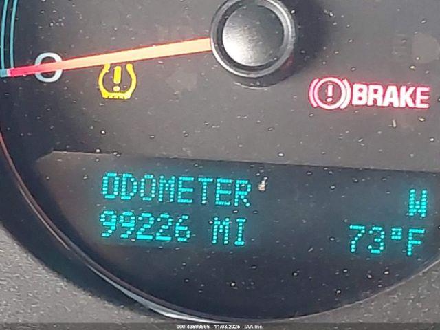 GMC Sierra 2500 Denali Image 14