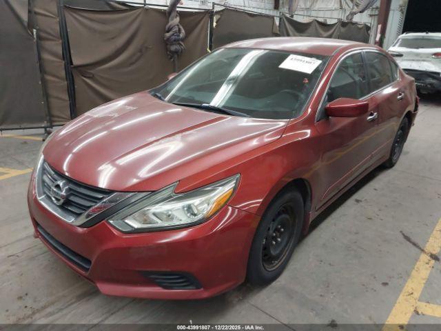 Nissan Altima 2.5 S Image 16