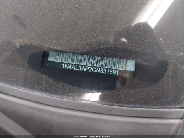 Nissan Altima 2.5 S Image 4