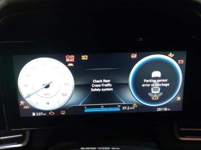 Hyundai ELANTRA Limited Image 5