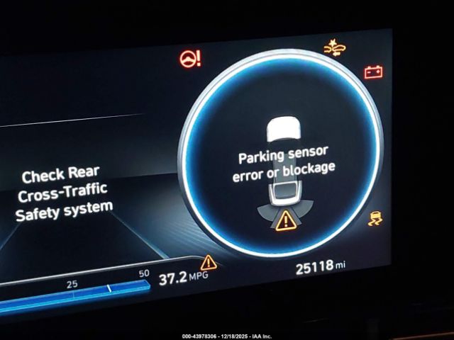 Hyundai ELANTRA Limited Image 16