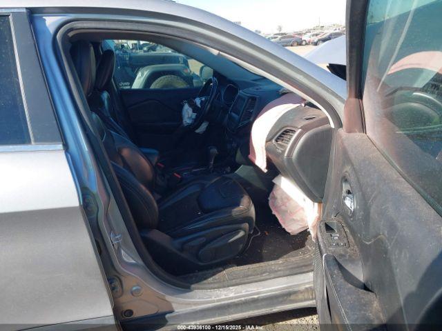 Jeep Cherokee Latitude Plus Fwd Image 10