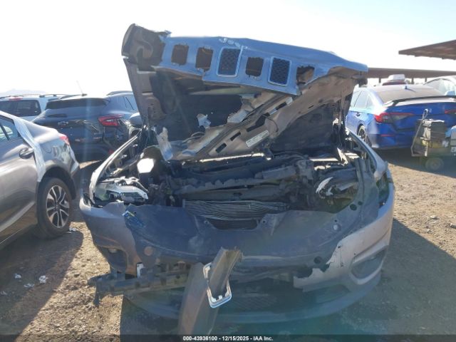 Jeep Cherokee Latitude Plus Fwd Image 7