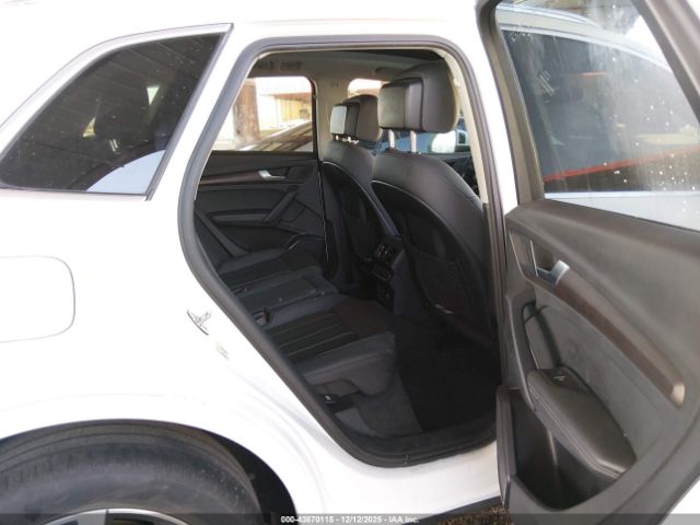 Audi Q5 Premium Plus 45 Tfsi Quattro S Tronic Image 4