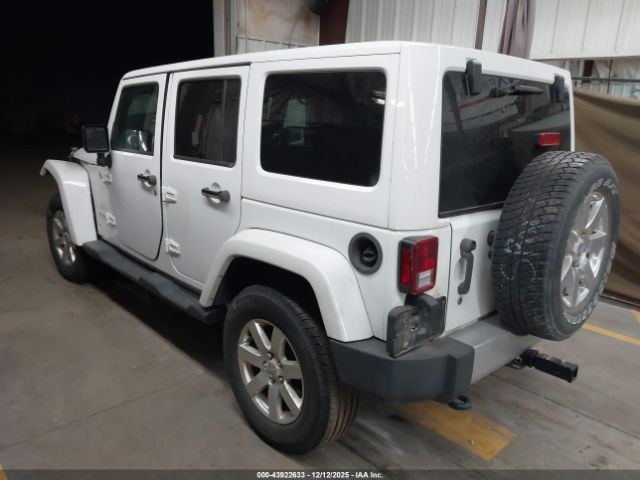 Jeep Wrangler Sahara Image 2