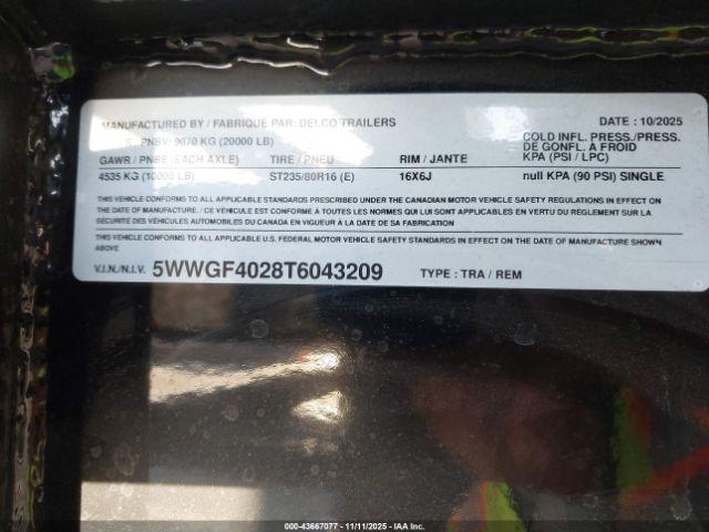 Delco Trailers Gooseneck Flatbed Image 2