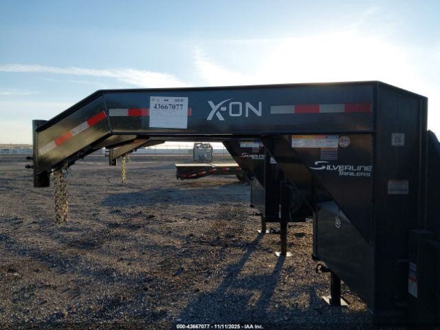 Delco Trailers Gooseneck Flatbed Image 10