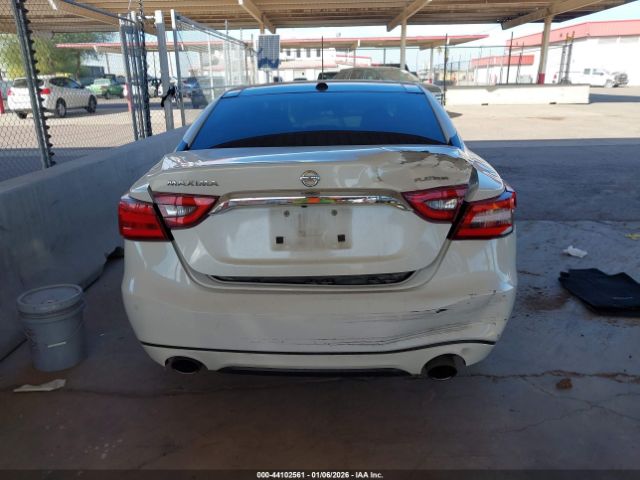 Nissan Maxima 3.5 Platinum Image 9