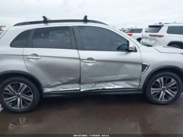 Mitsubishi Outlander 2.4 Gt Image 4