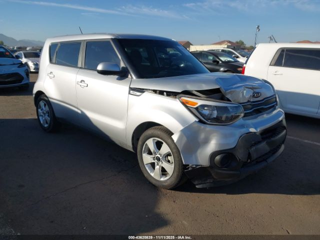 Kia Soul Image 1