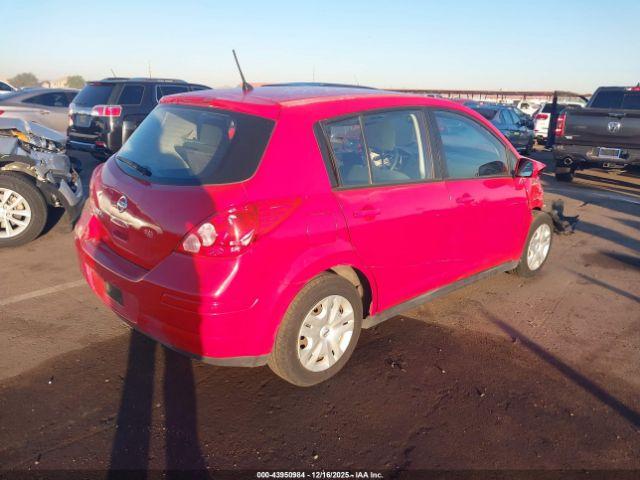 Nissan Versa 1.8 S Image 12
