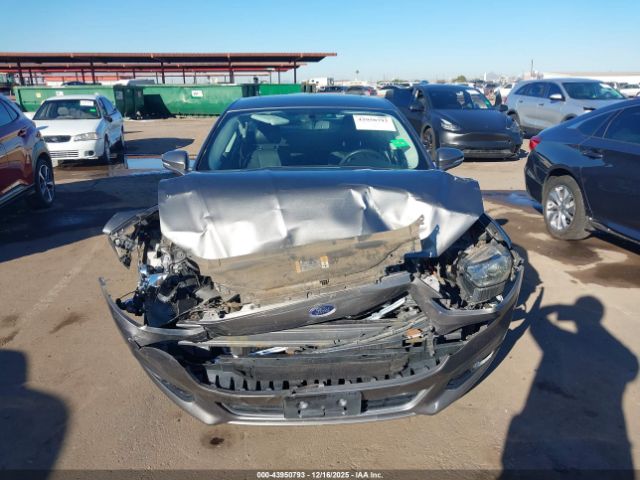 Ford Fusion Titanium Image 11