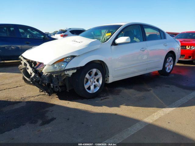 Nissan Altima 2.5 S Image 3