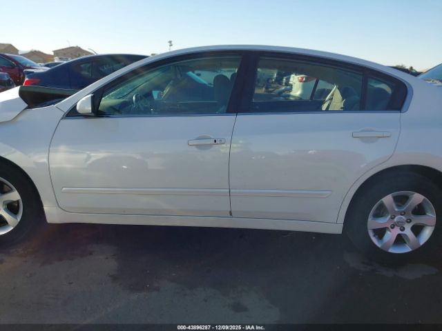 Nissan Altima 2.5 S Image 8