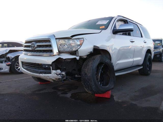 Toyota Sequoia Platinum 5.7l V8 Image 10